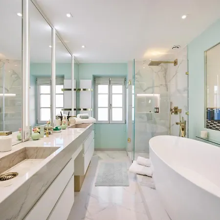 Maison Panthere - Luxury Harbour Сен-Тропе